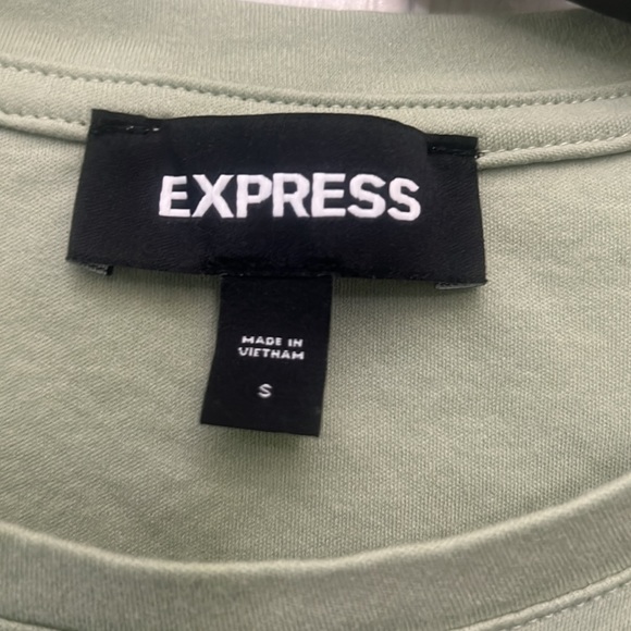 MEN’s Express Tee in size SMALL with X logo on chest - Picture 2 of 4